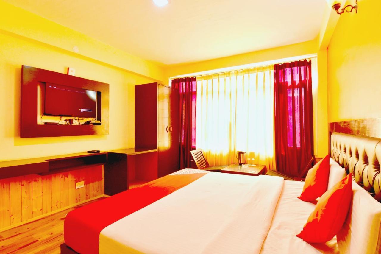 Oyo Flagship 27062 Hotel Green View Manali  Bagian luar foto